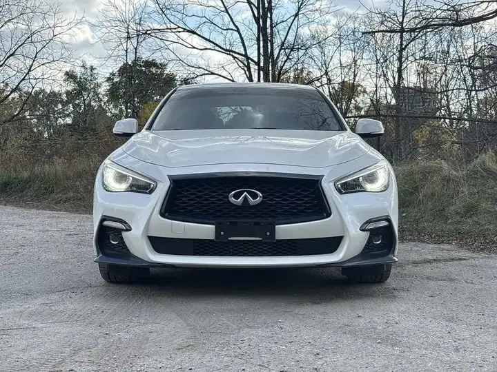 Infiniti Q50 2019 photo 3