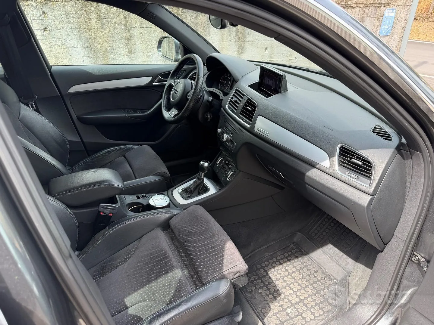 Audi Q3 2014 photo 3
