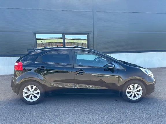 Kia Rio 2014 photo 2