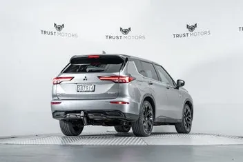 Mitsubishi Outlander 2023 photo 4