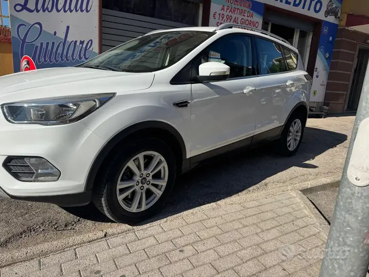 Ford Kuga 2018 photo 2