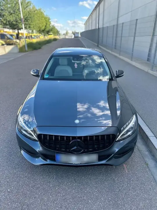 Mercedes-Benz C 250