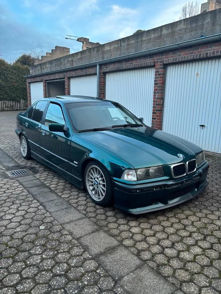 BMW E36