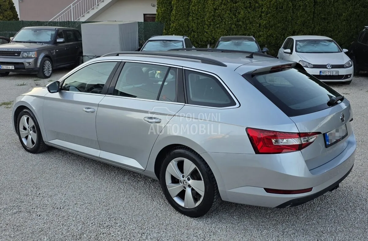 Skoda Superb 2017 photo 5