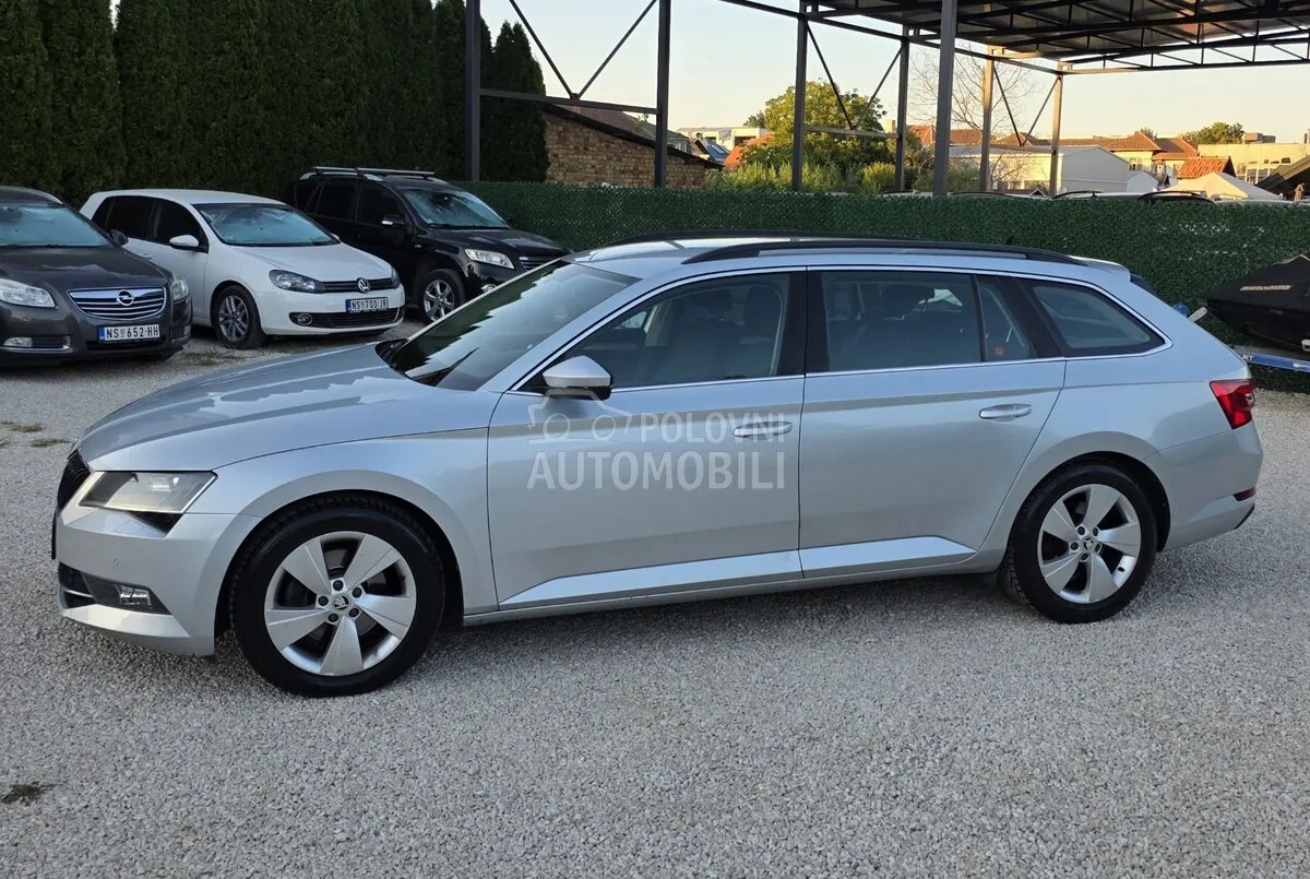 Skoda Superb 2017 photo 3