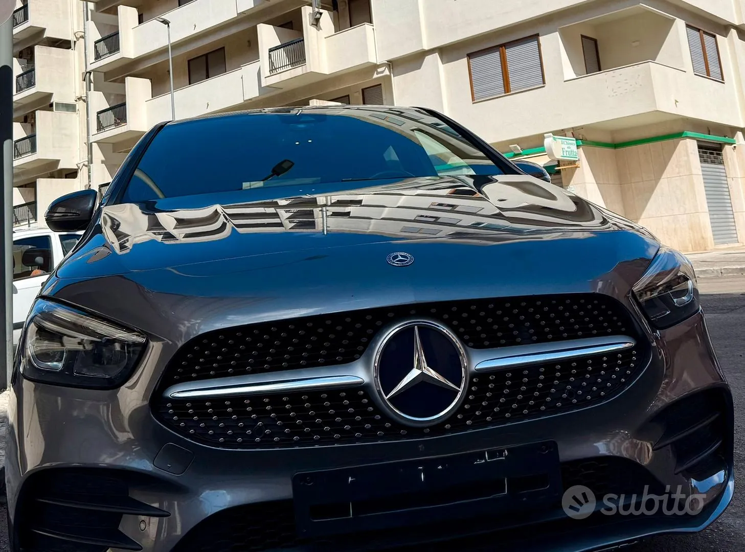 Mercedes-Benz B