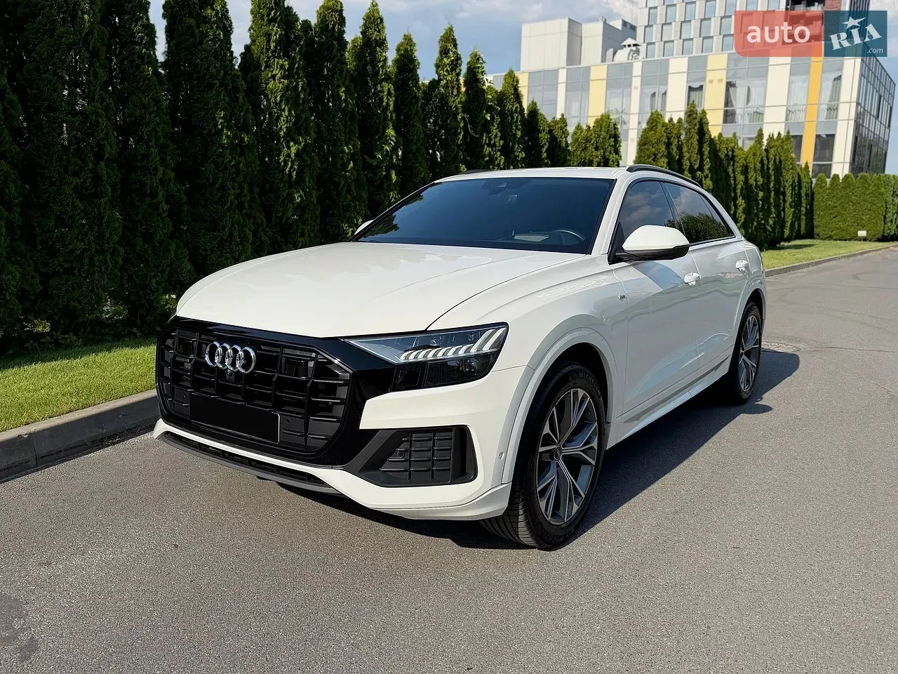 Audi Q8