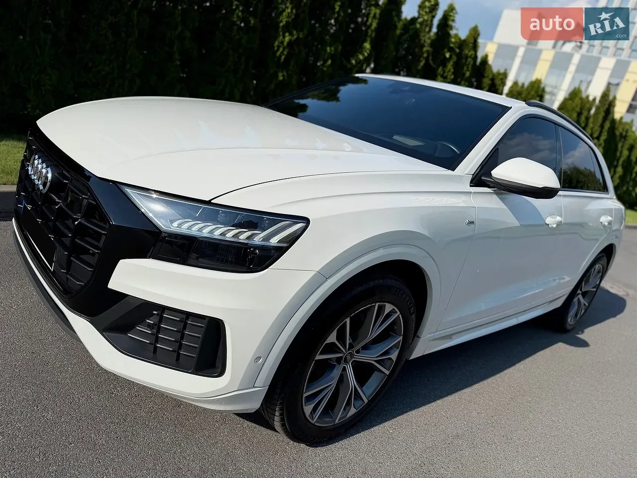 Audi Q8 2021 photo 4
