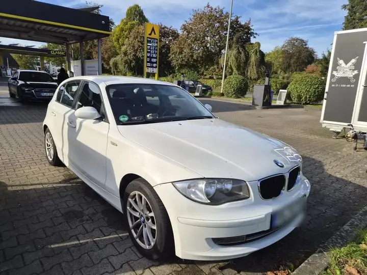 BMW 118I