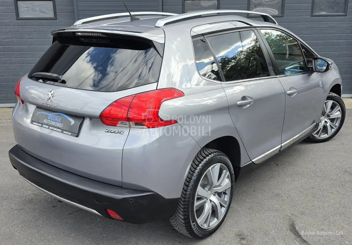 Peugeot 2008 2016 photo 2