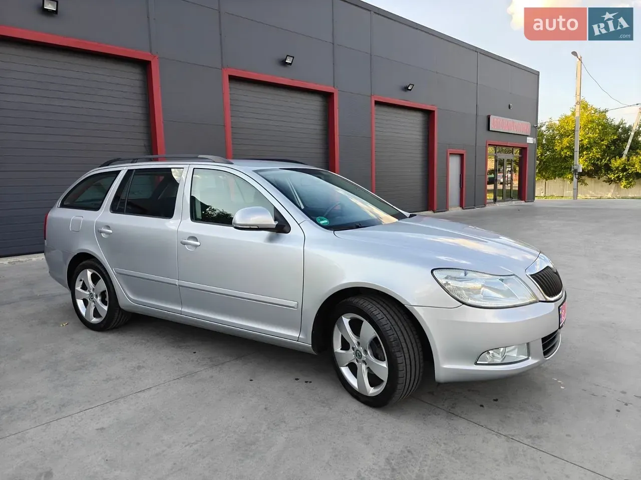 Skoda Octavia 2010 photo 5