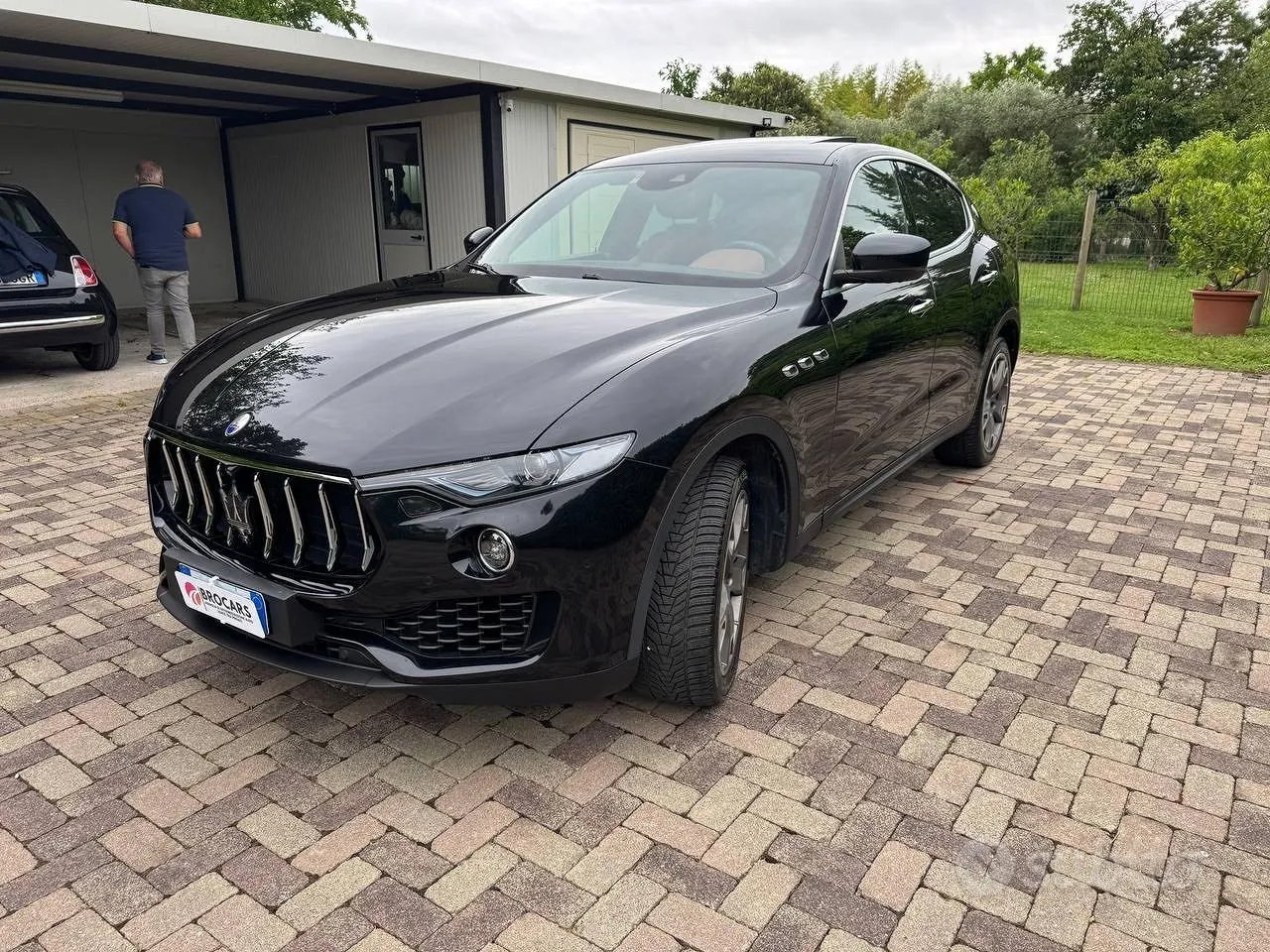 Maserati Levante 2017 photo 4