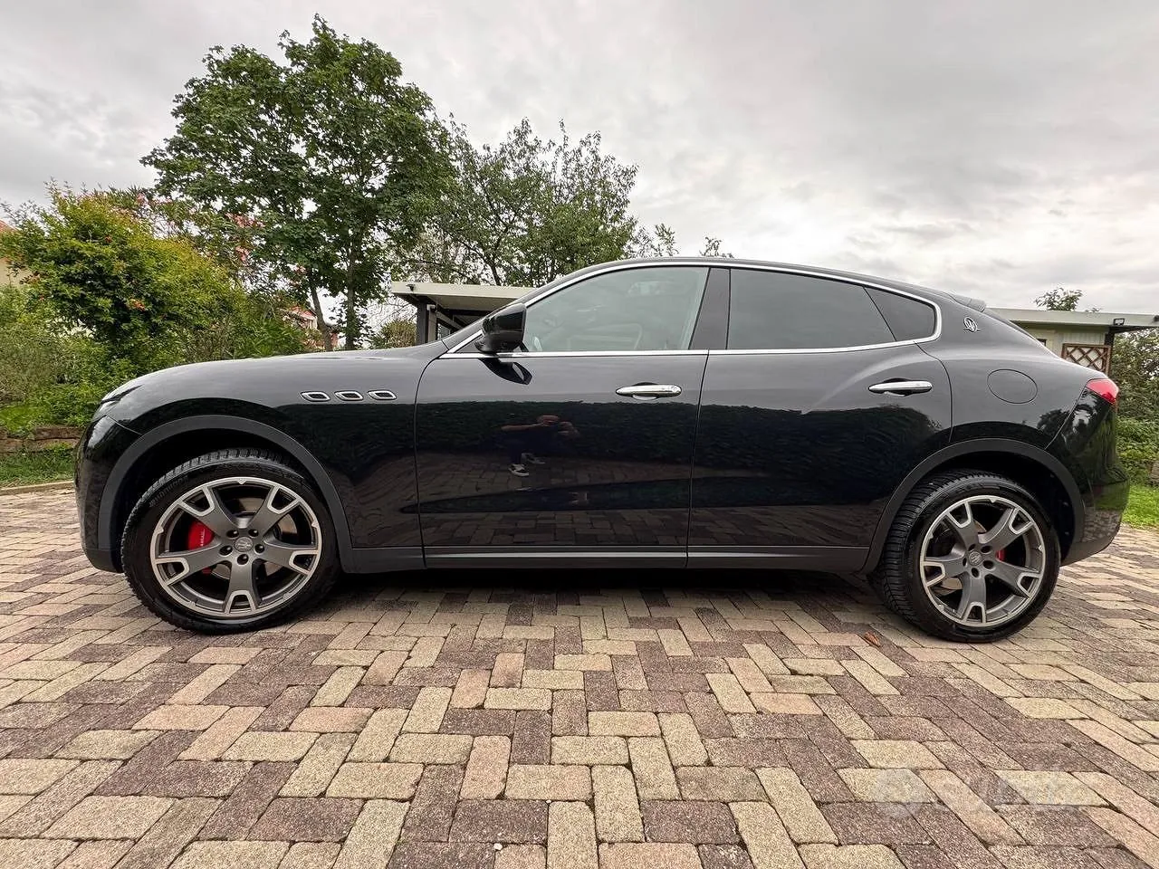 Maserati Levante 2017 photo 5