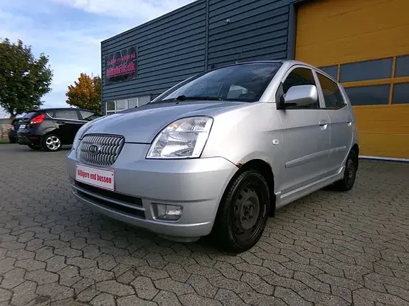 Kia Picanto 2006 photo 3