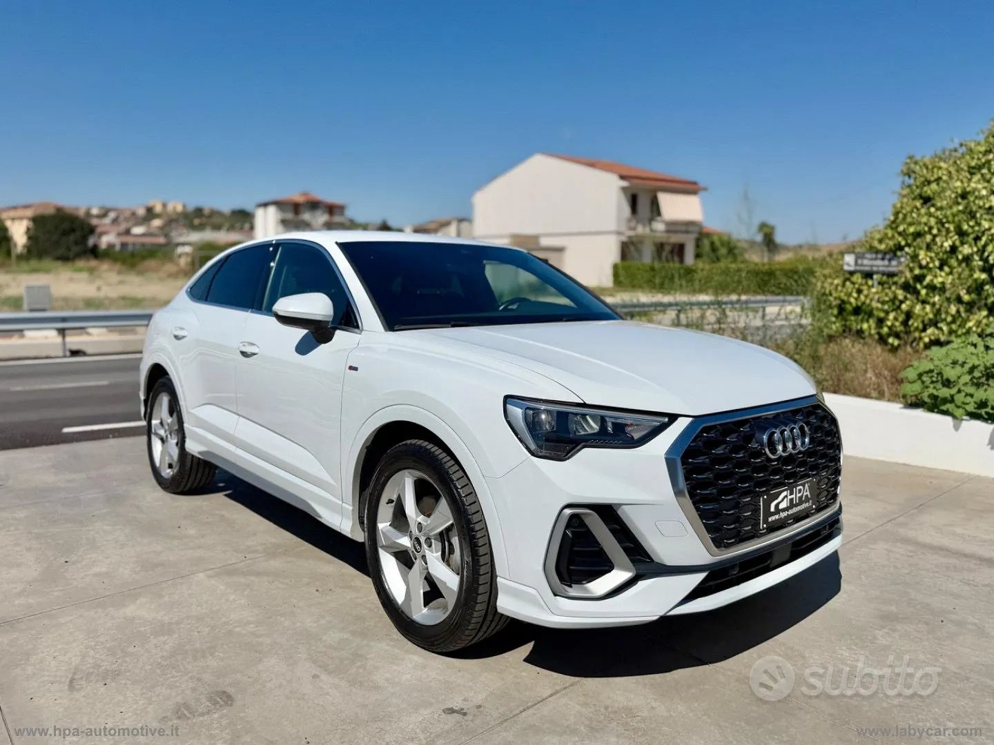Audi Q3 2020 photo 3