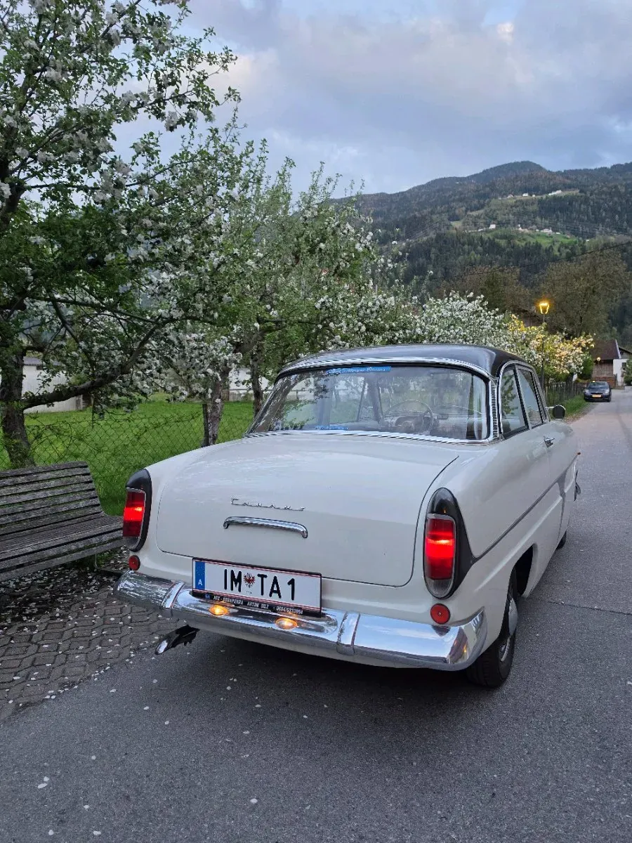 Ford Taunus 1961 photo 2