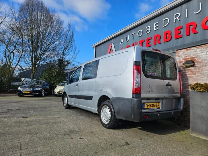 Citroen Jumpy 2015 photo 2