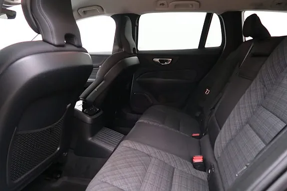 Volvo V60 2024 photo 5