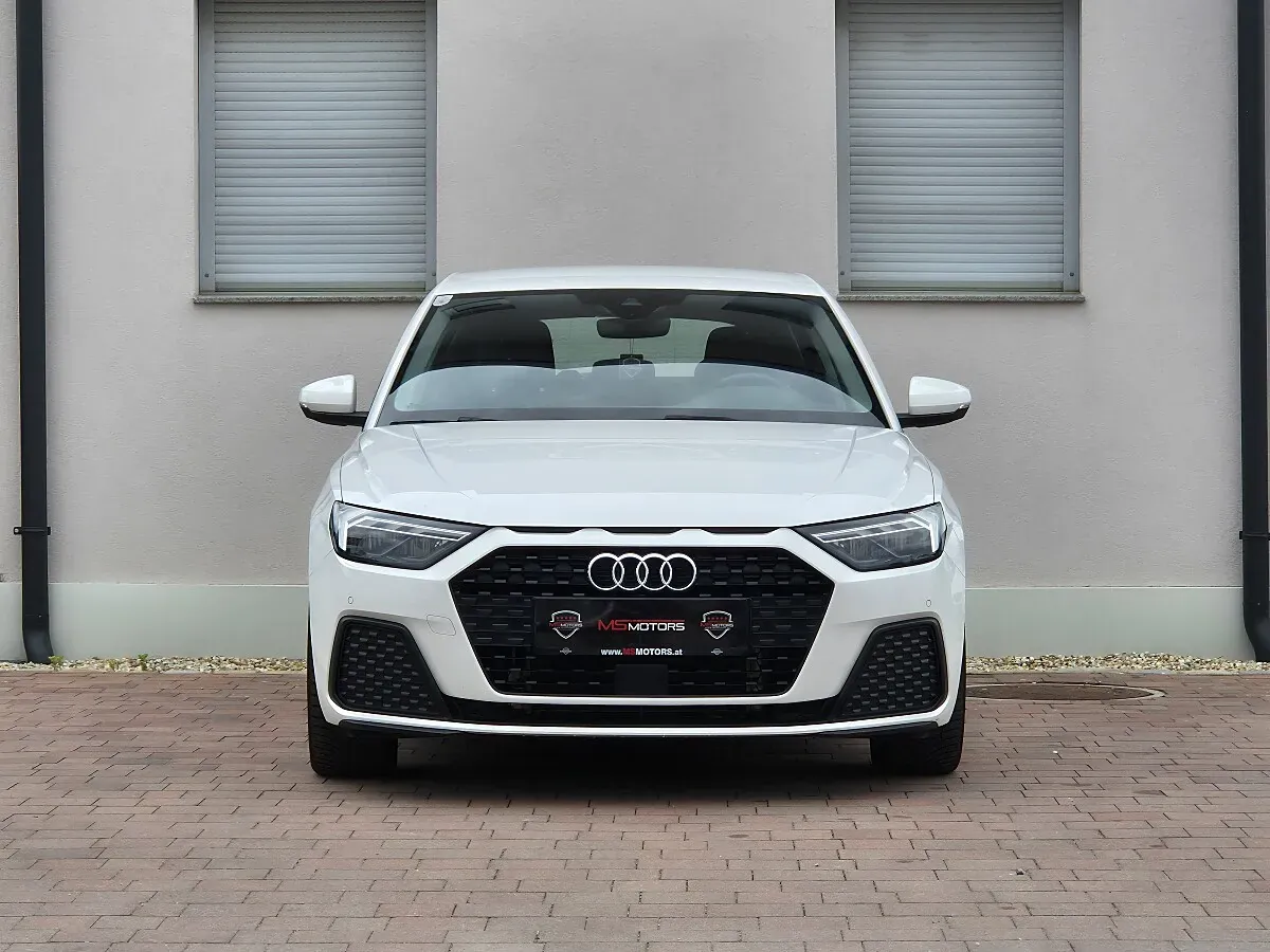 Audi A1 2021 photo 2