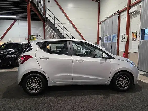 Hyundai I10 2015 photo 5