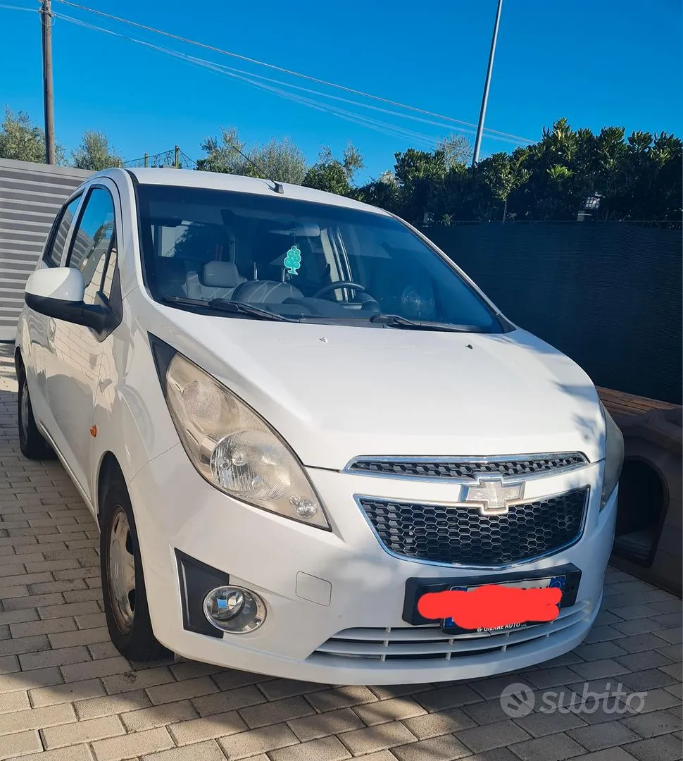 Chevrolet Spark 2011 photo 3