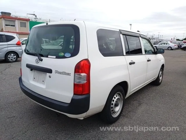Toyota Probox 2019 photo 3