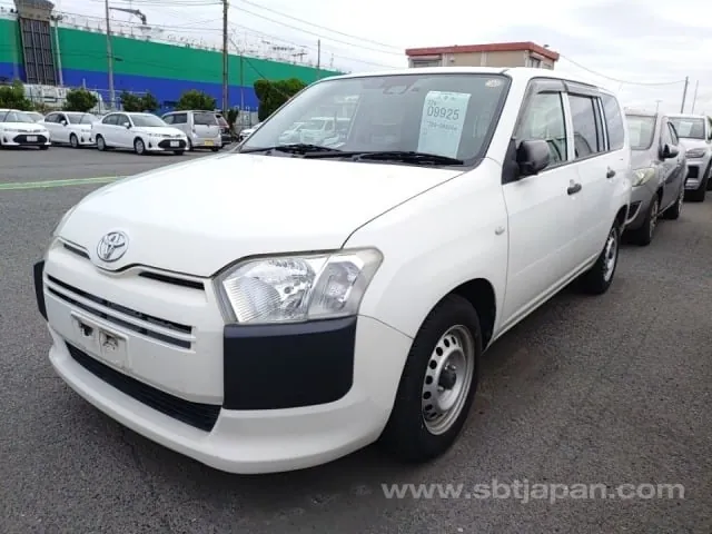 Toyota Probox 2019 photo 2