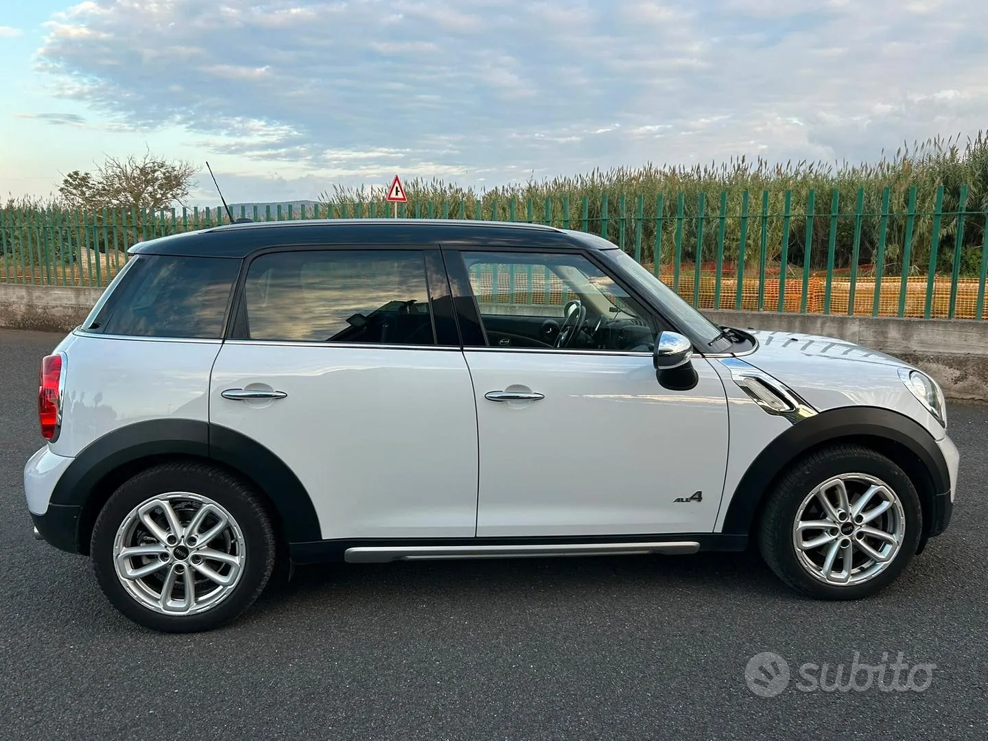 Mini Mini Countryman 2015 photo 4