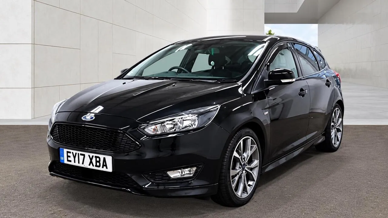 Ford Focus 2017 photo 2