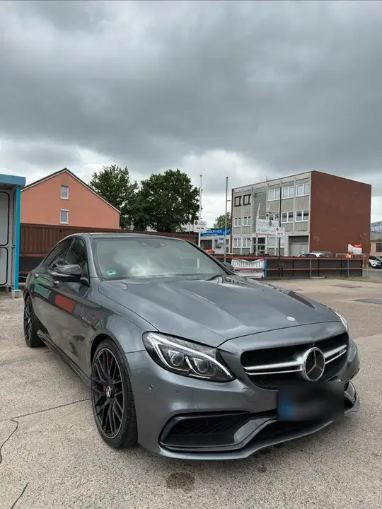 Mercedes-Benz C 63 S Amg