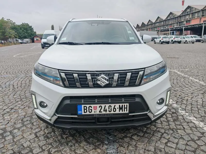 Suzuki Vitara 2022 photo 2