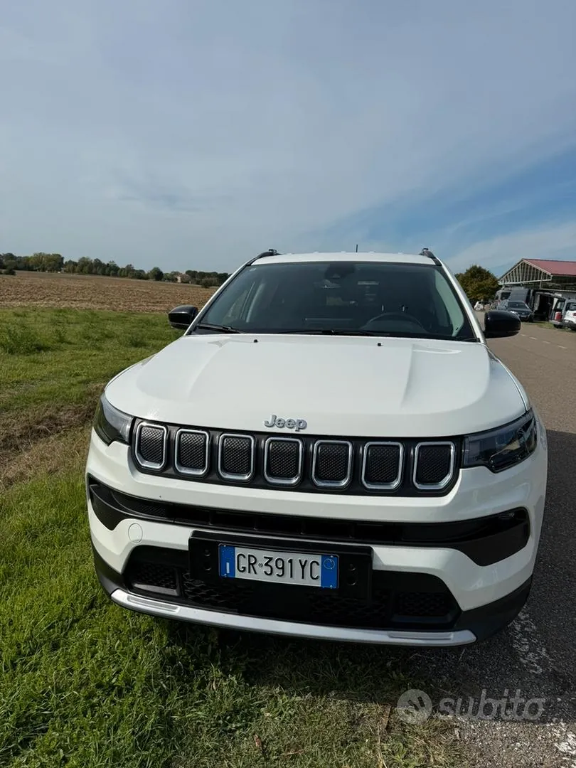 Jeep Compass 2023 photo 2