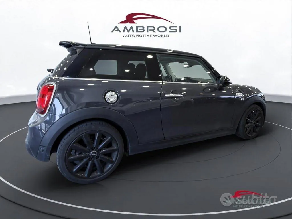 Mini Cooper 2018 photo 3