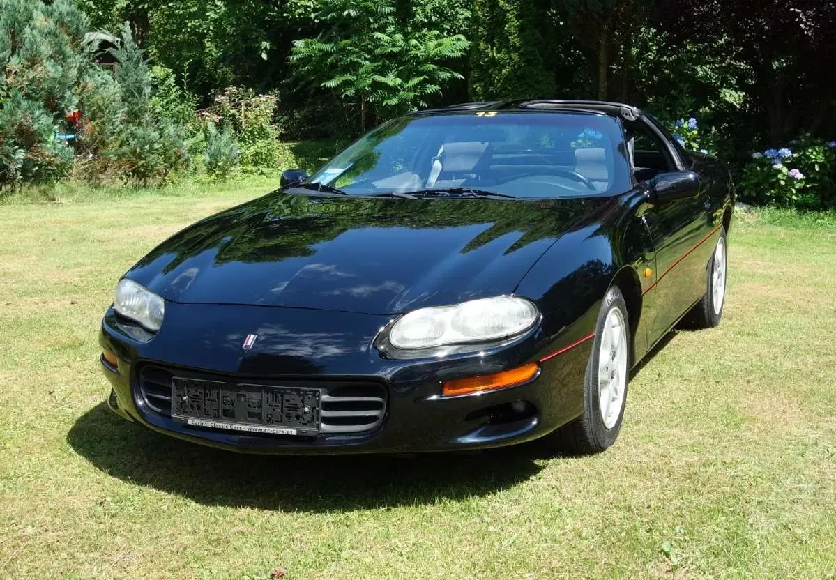 Chevrolet Camaro 1998 photo 3