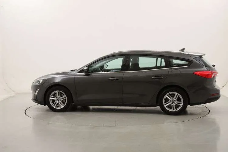 Ford Focus Sw 2021 photo 2
