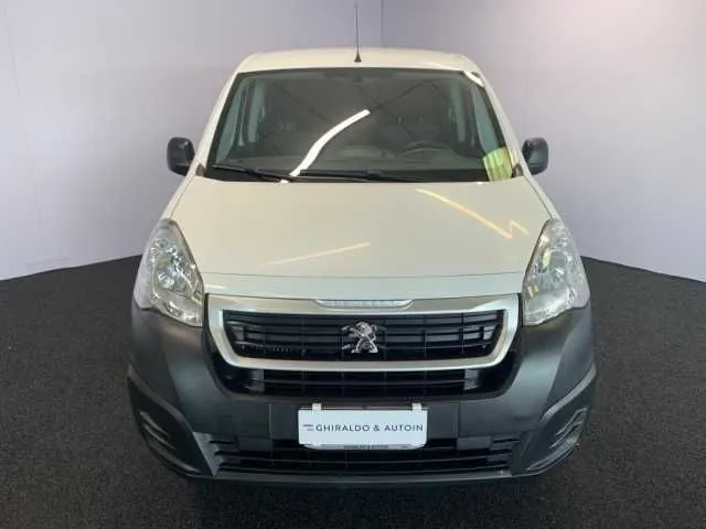 Peugeot Partner 2018 photo 2