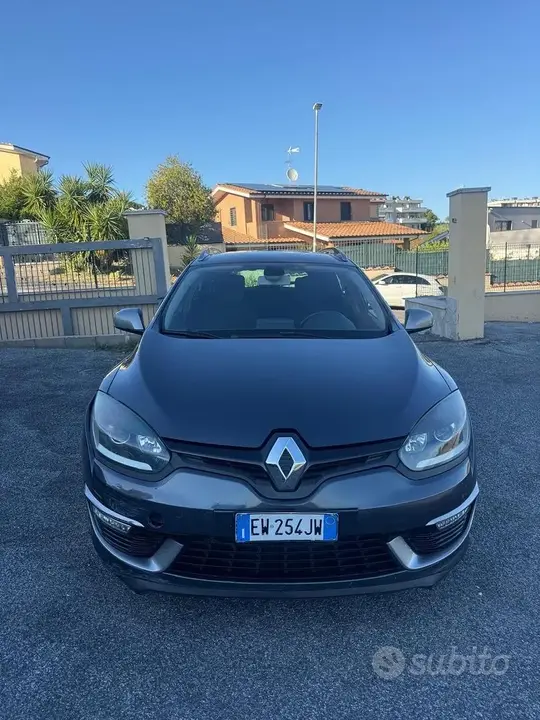 Renault Megane 2014 photo 2