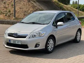 Toyota Auris 2011 photo 3