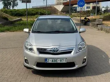 Toyota Auris 2011 photo 2