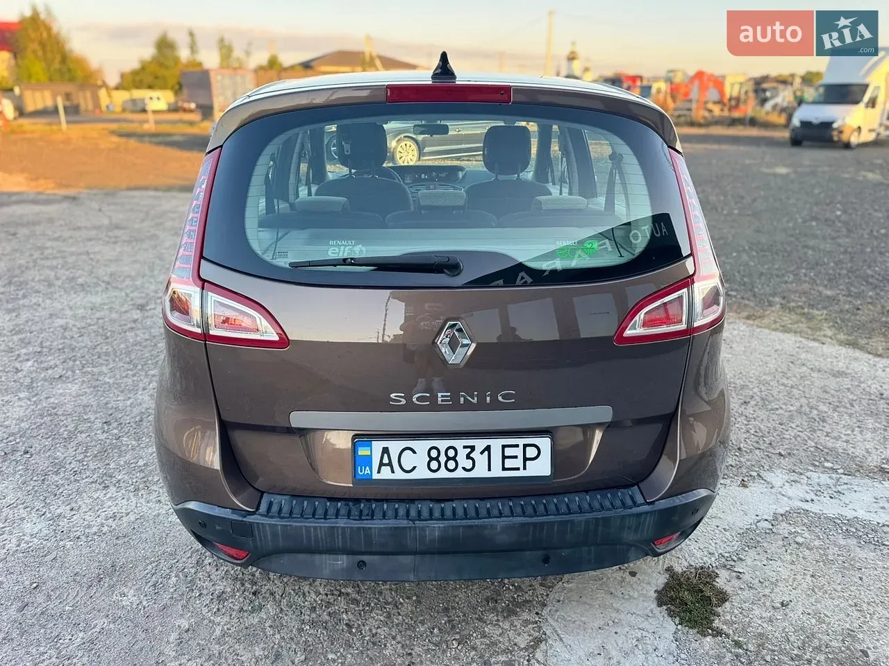 Renault Scenic 2011 photo 5