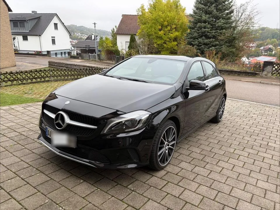 Mercedes-Benz A 180