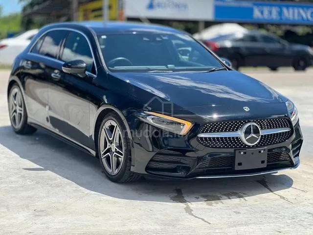 Mercedes-Benz A180