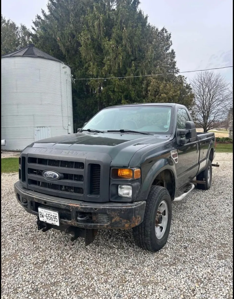 Ford F350 2010 photo 2