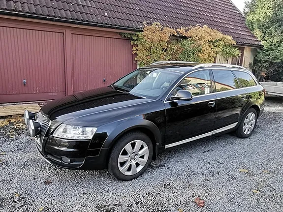 Audi A6 Allroad 2011 photo 2