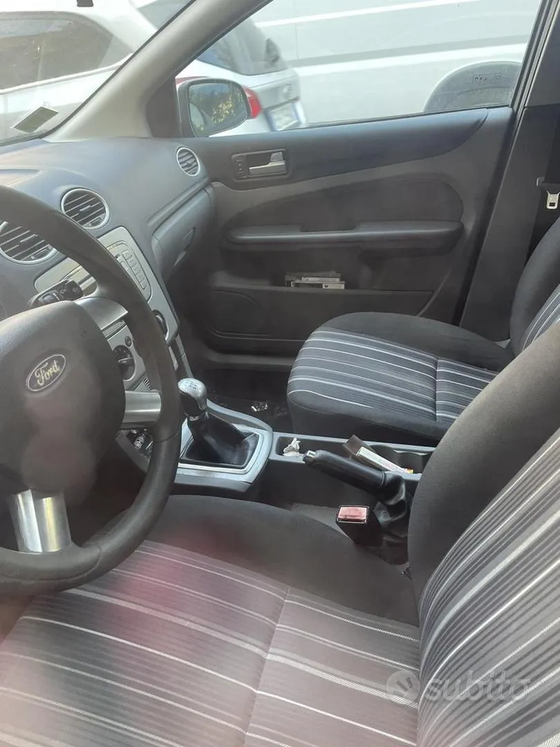 Ford Focus 2008 photo 5
