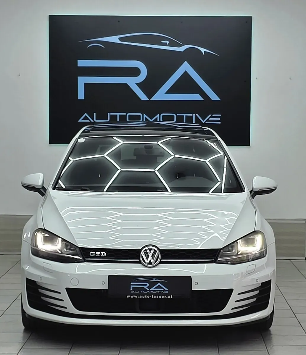 Volkswagen Golf 2015 photo 2