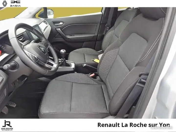 Renault Captur 2023 photo 3