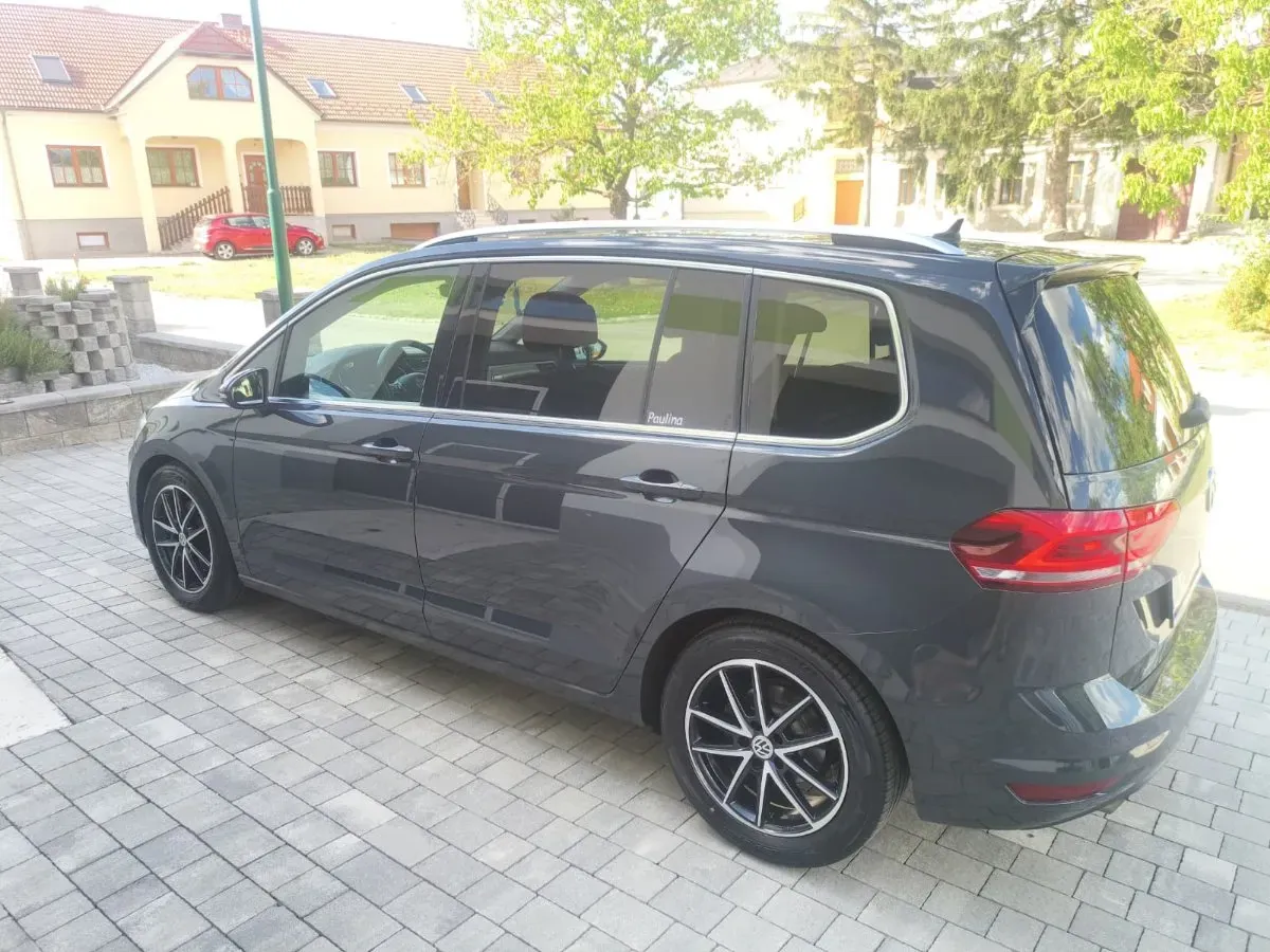 Volkswagen Touran 2017 photo 3