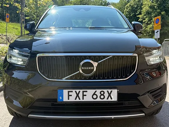 Volvo Xc40 2022 photo 2