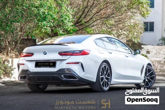 BMW 8 Series 2020 photo 4